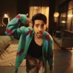 Mere Khayaalon Mein Lyrics in Hindi