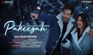 Pakeezah lyrics in Hindi