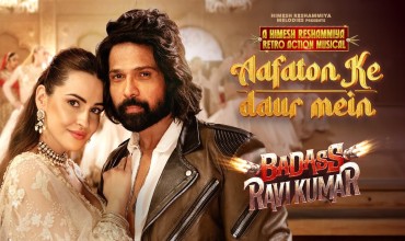Aafaton Ke Daur Mein Lyrics in Hindi